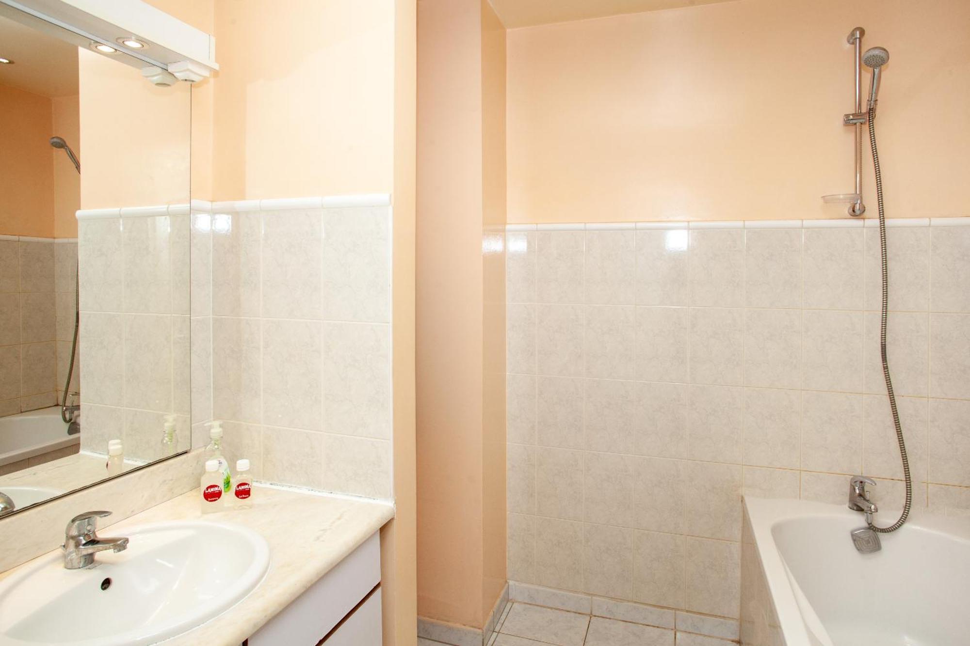 Appartements En Residence Ανταναναρίβο Δωμάτιο φωτογραφία